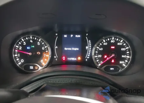 2017 Jeep Renegade Latitude 4X4 из США, поврежденный, VIN ZACCJBBB5HPF38686